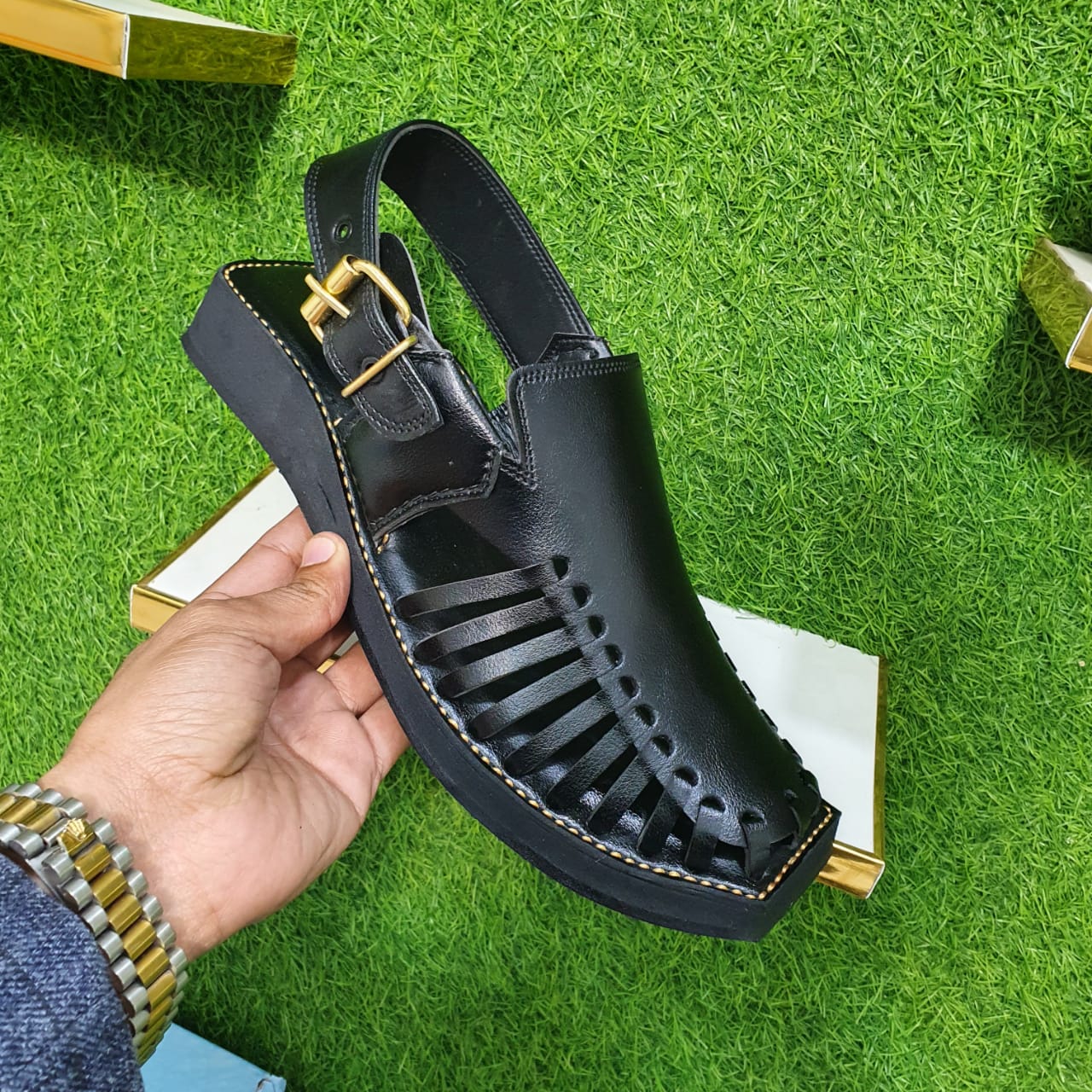 New Attractive Design Of Peshawari Chappal In Black Color Code 30
