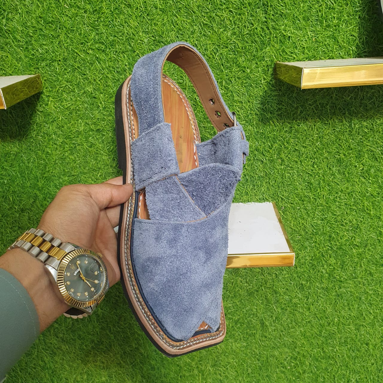 Sabar peshawari chappal code 18