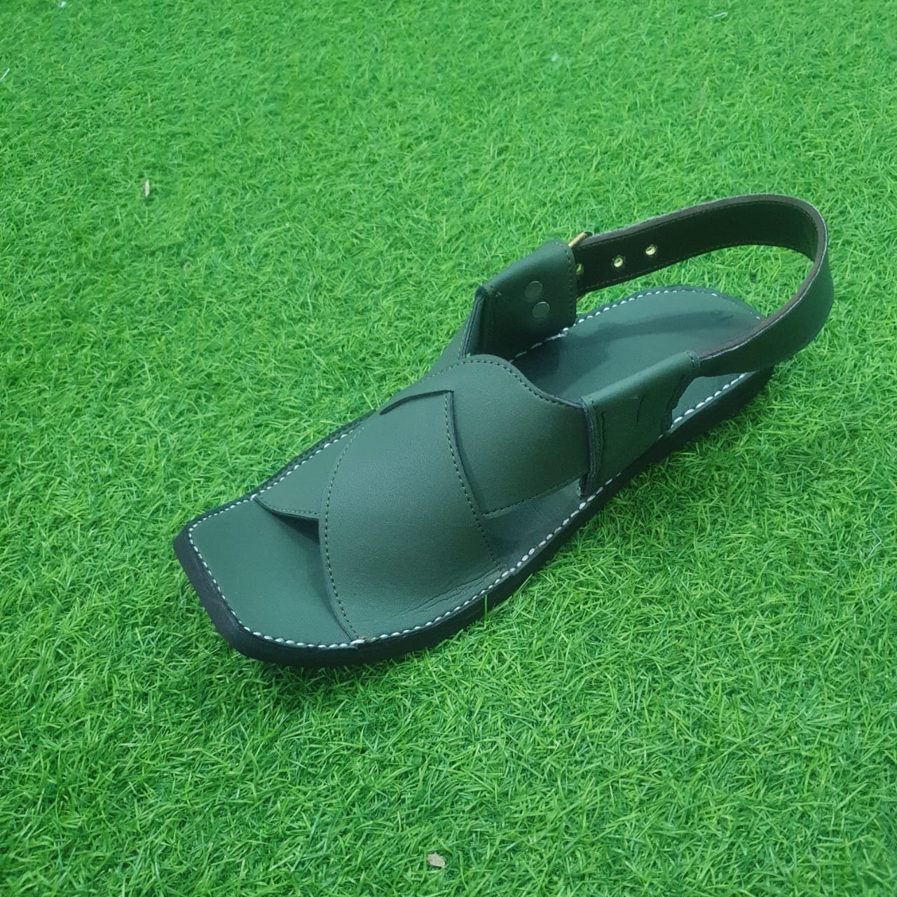 Beautiful Design Of Peshawari Chappal In Dark Green Color code/A23