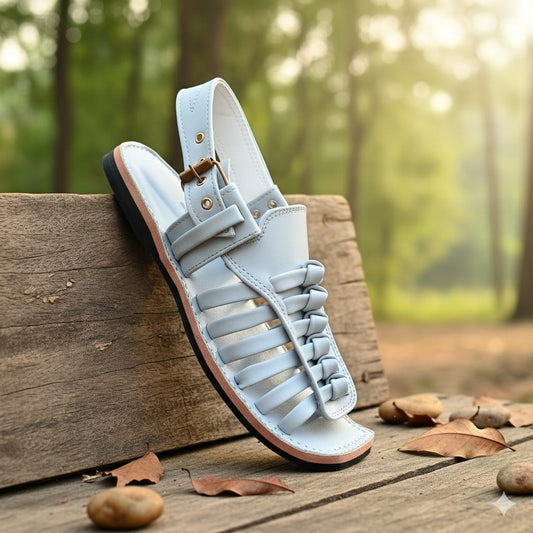 Unique design of pashawari sandal